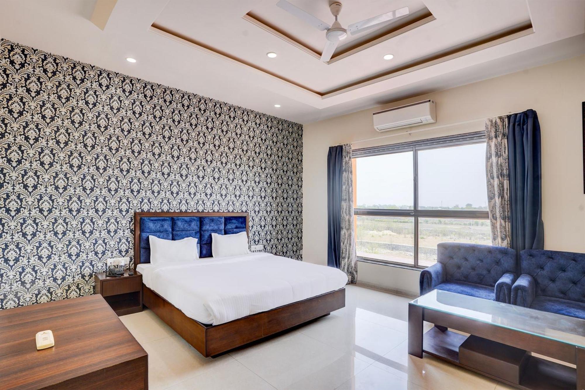 Hotel Amrit Manthan Chittorgarh Buitenkant foto