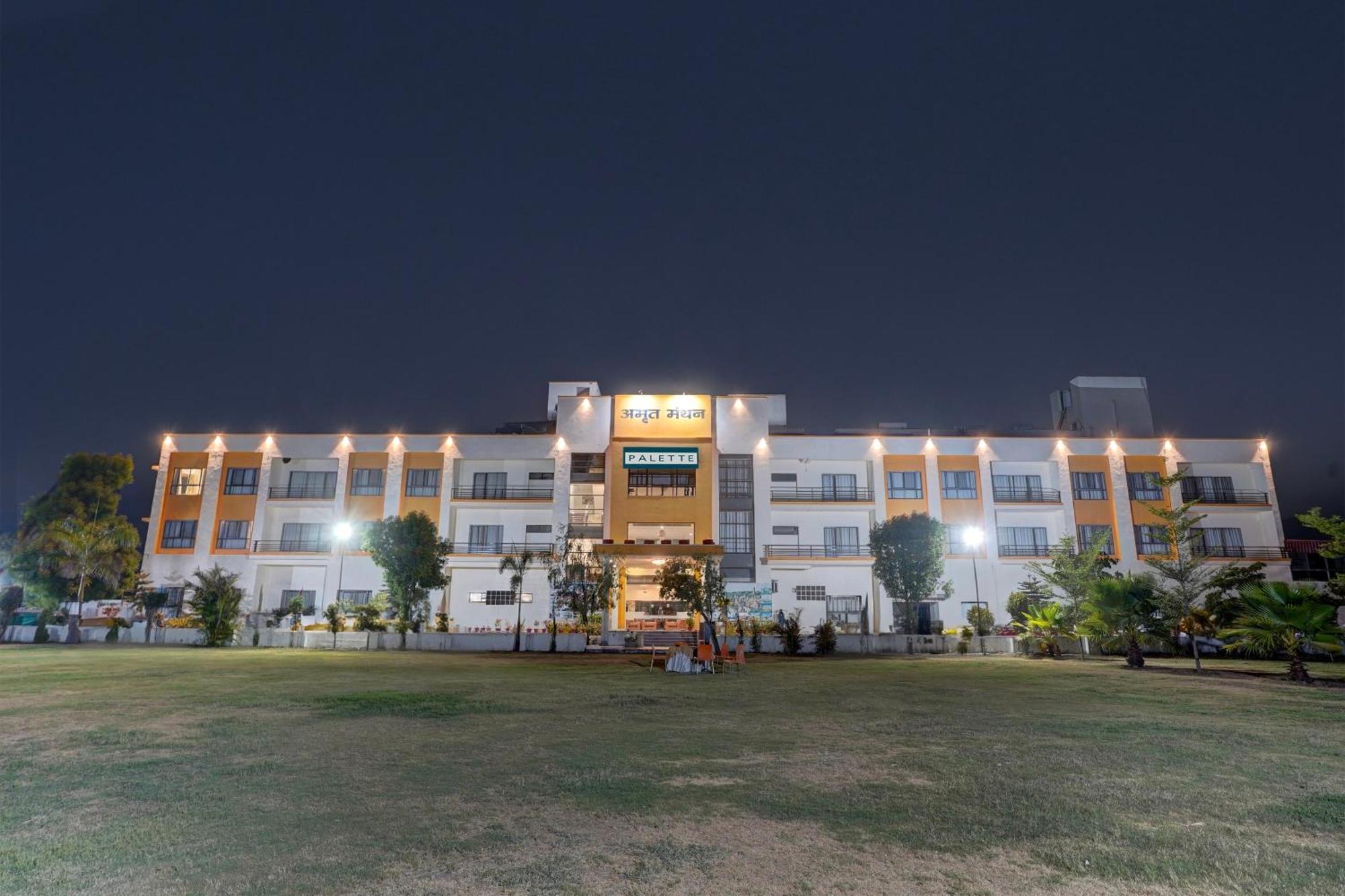 Hotel Amrit Manthan Chittorgarh Buitenkant foto