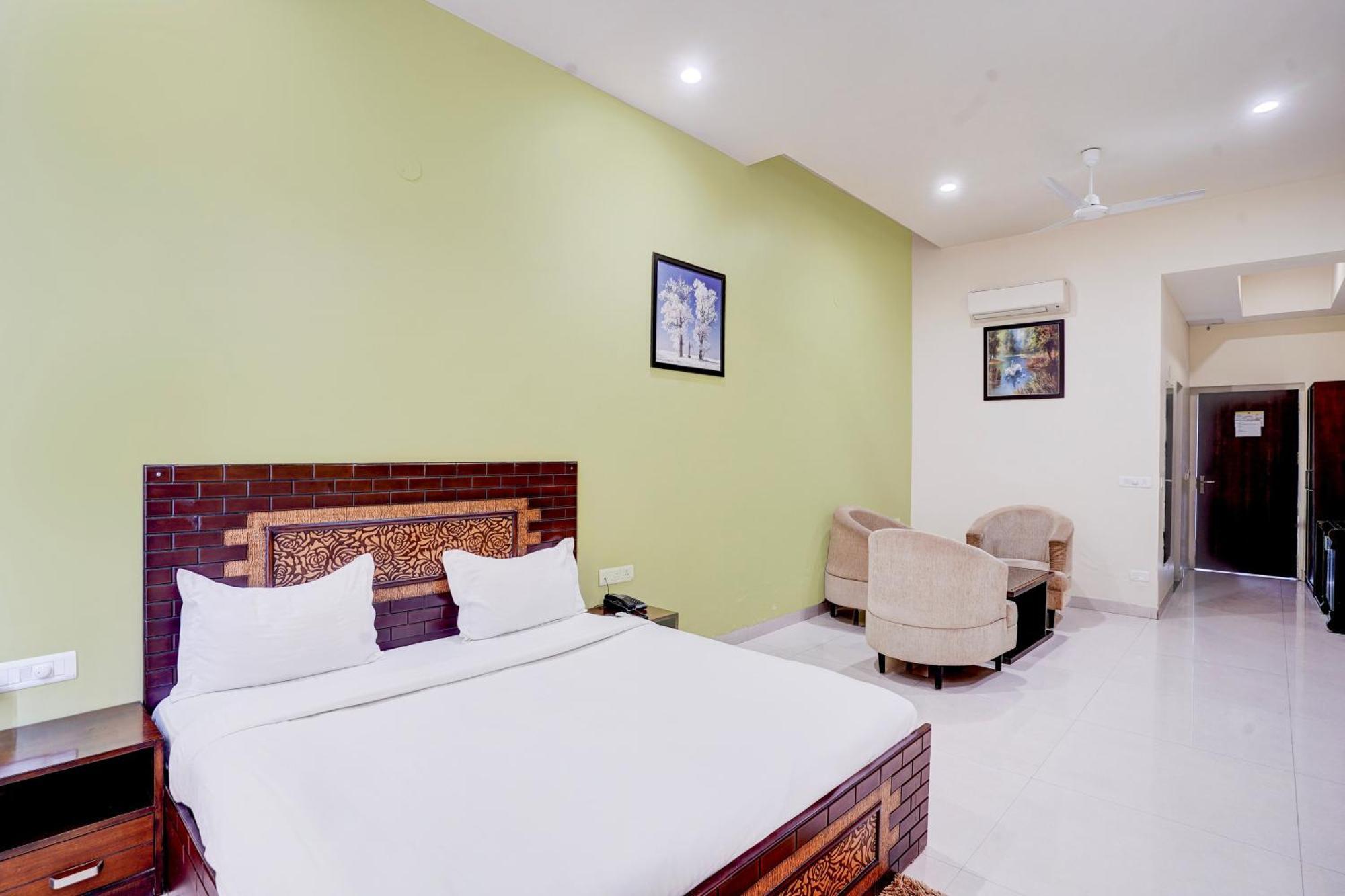 Hotel Amrit Manthan Chittorgarh Buitenkant foto