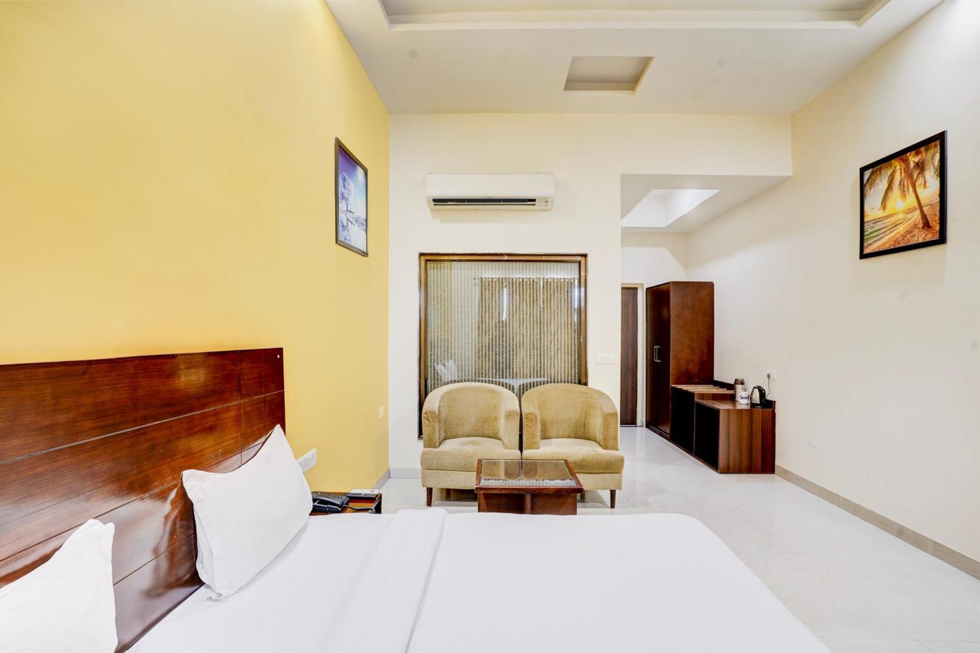 Hotel Amrit Manthan Chittorgarh Buitenkant foto